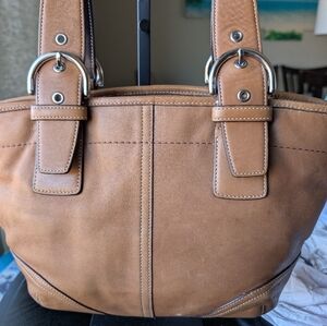 Coach Vintage Soho Leather Tote Chick.Some Small Pen Marks.